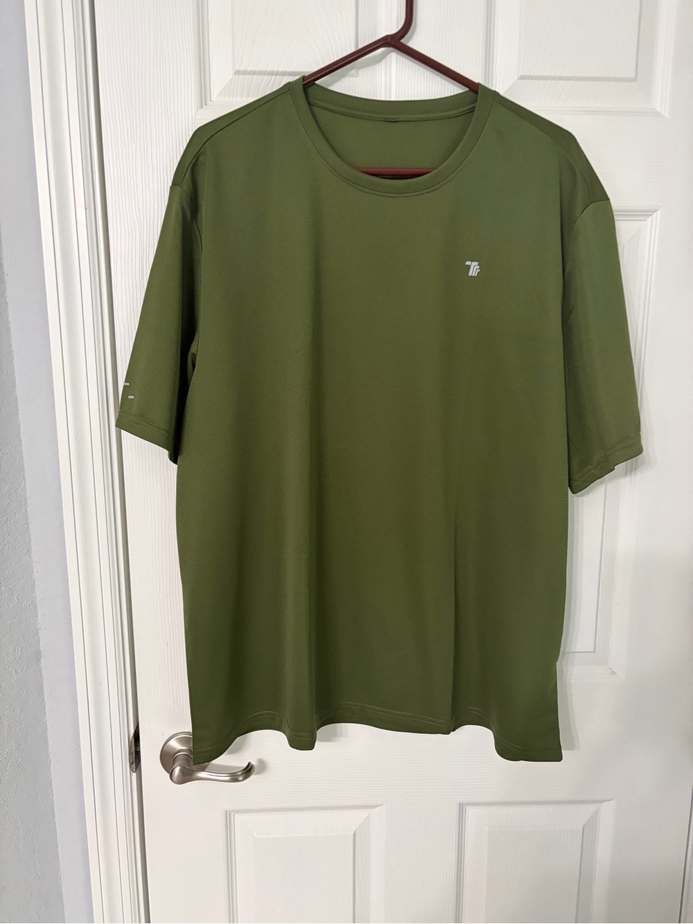 Men's Performance Olive Green Short-Sleeve Shirt